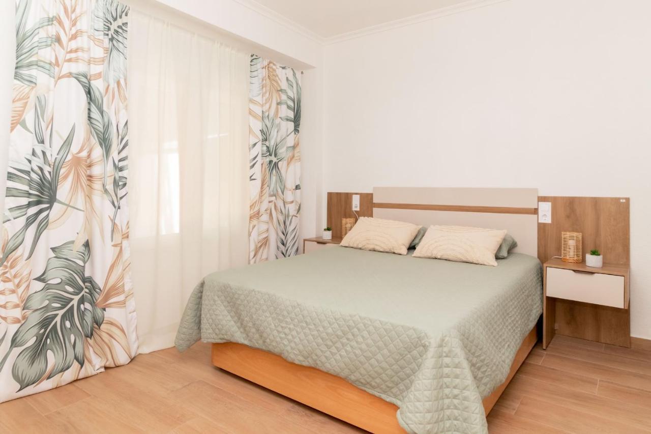 Apartamento Maximo Torrevieja Bagian luar foto