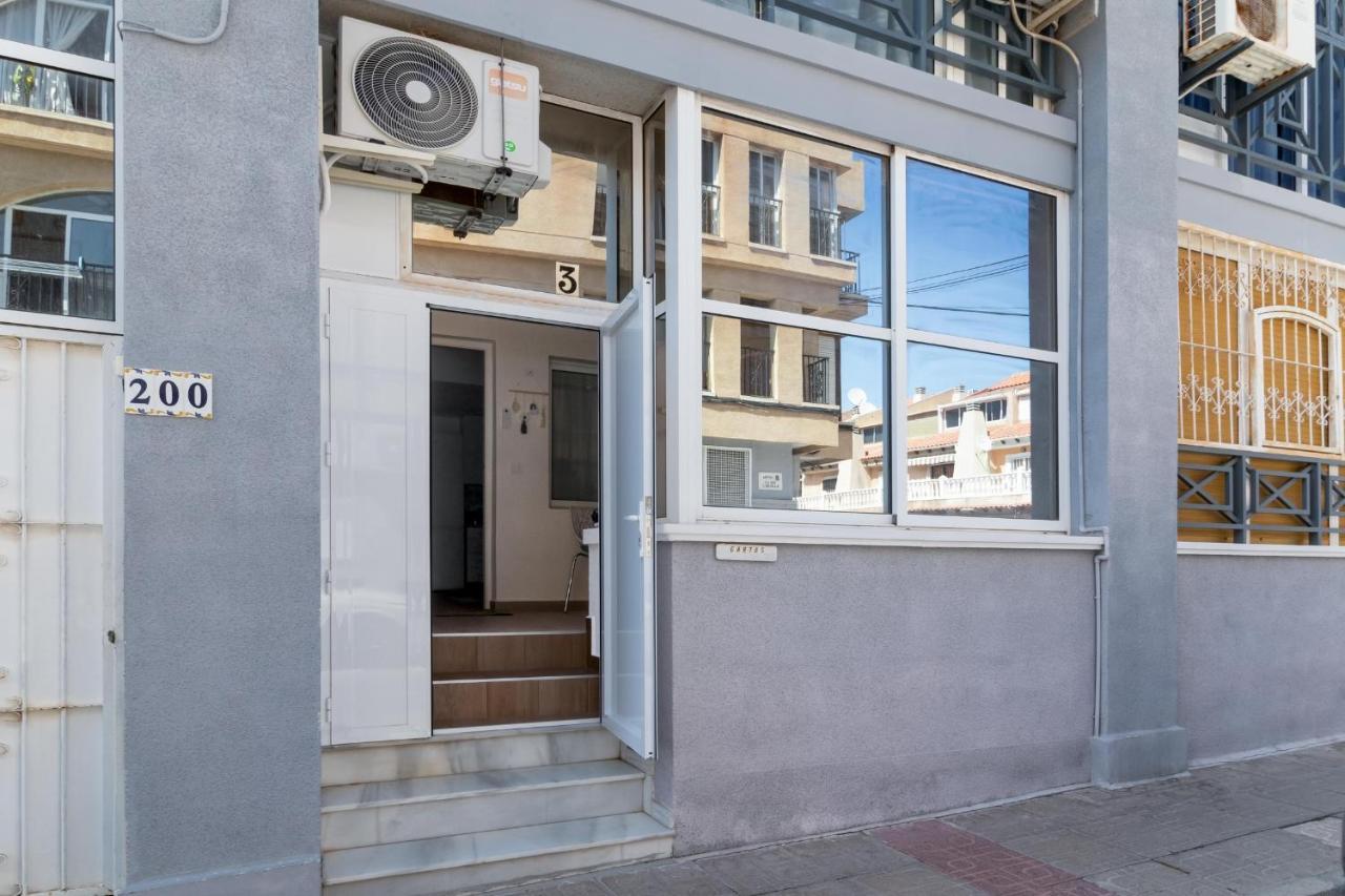 Apartamento Maximo Torrevieja Bagian luar foto