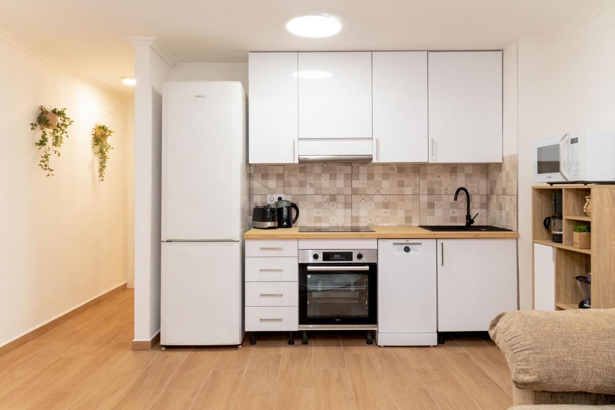 Apartamento Maximo Torrevieja Bagian luar foto